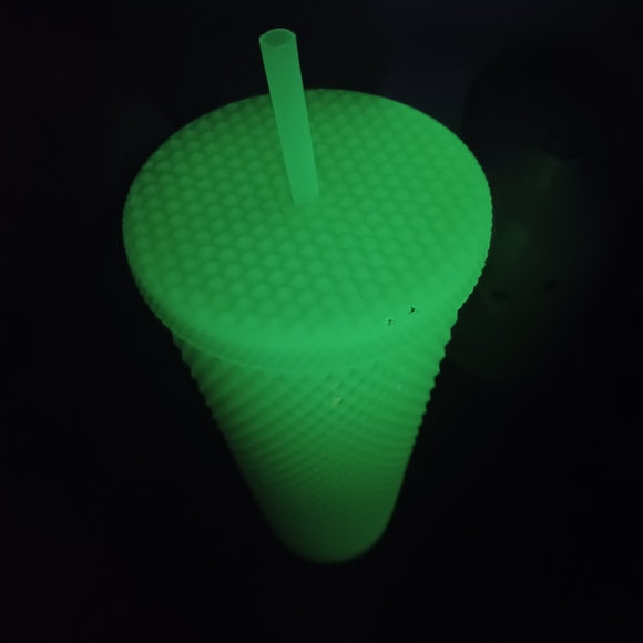 STARBUCKS 24 Oz Glow in Dark tumbler - Picture 4 of 8
